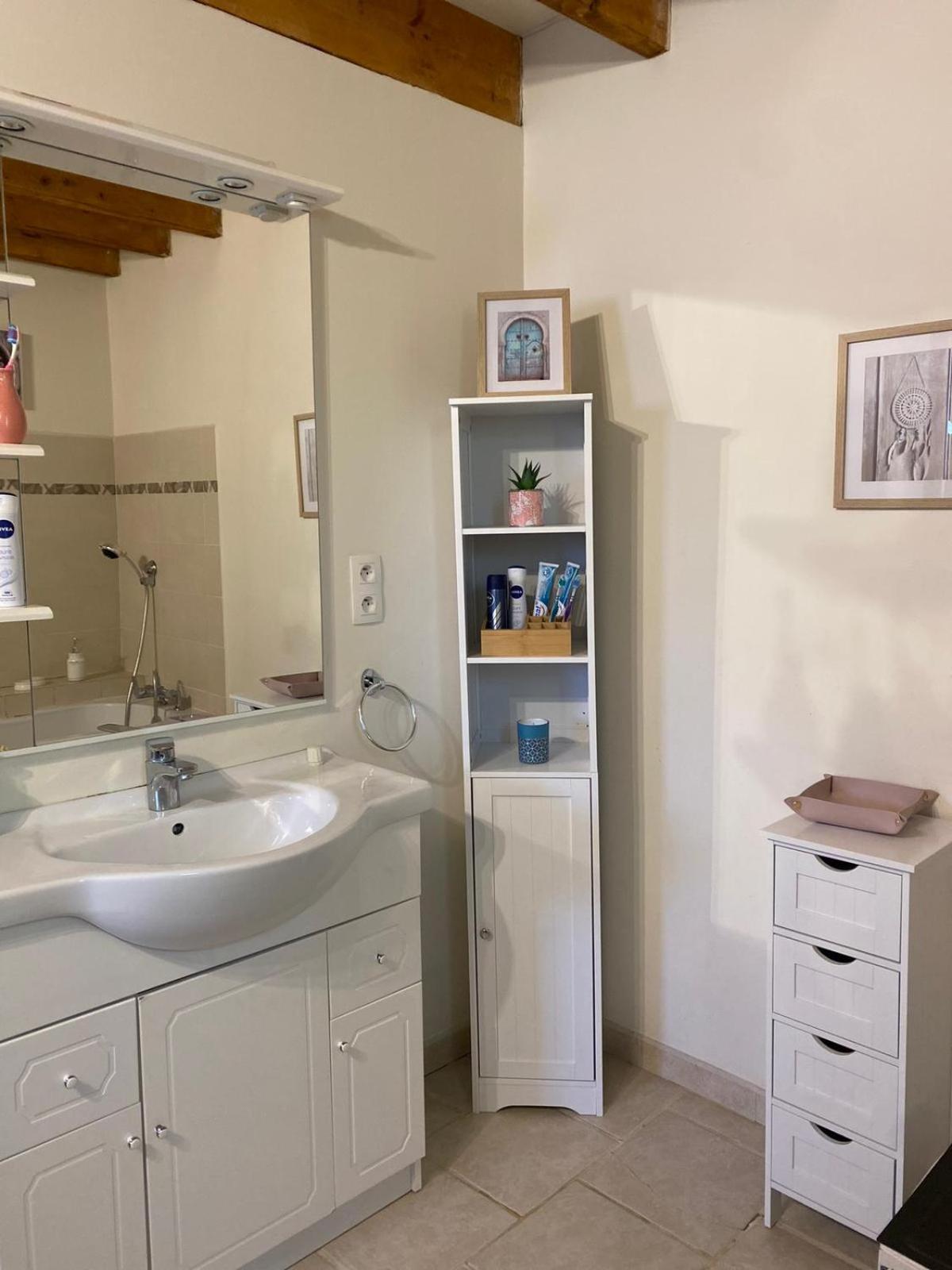 Вилла Maison Au Calme Avignon - Clim - Wi-Fi Экстерьер фото